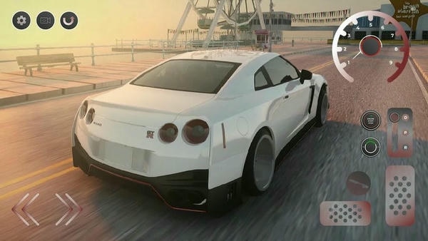gtr赛车模拟器(GT-R Traffic Car Race) v0.5 安卓版 2